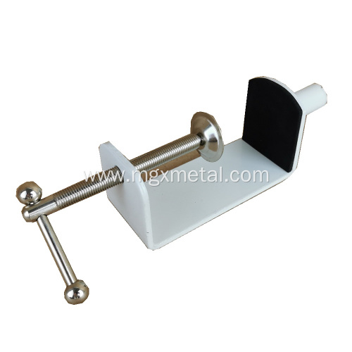 China Furniture Metal Table Clamp For Acrylic Desk Screen Manufactory